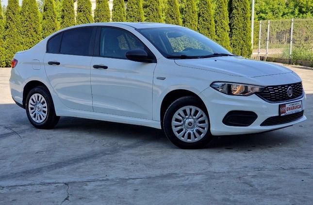 Fiat Tipo cena 44570 przebieg: 141000, rok produkcji 2018 z Nowy Tomyśl małe 529